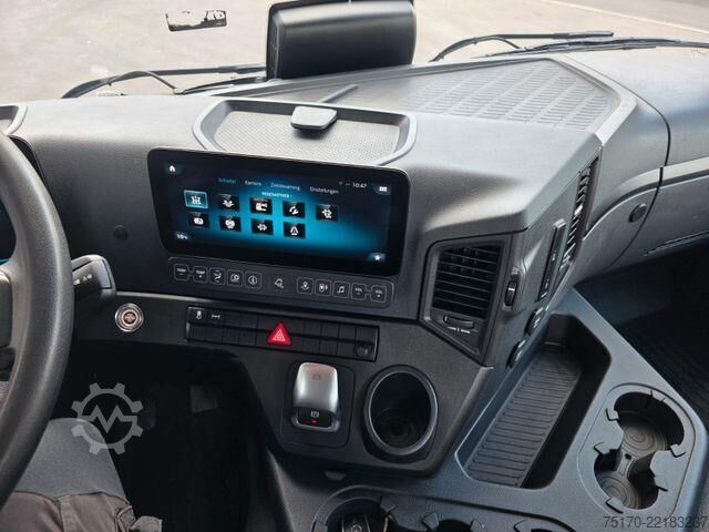 Benne Mercedes-Benz Arocs 1835 KK Heckkran Atlas 126.3E-A3L Funk