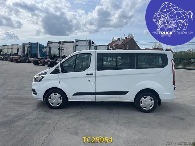 Személyszállítás Ford Transit CUSTOM 2.0 TDCI - 9 SEATS - AUTOMATIC -...