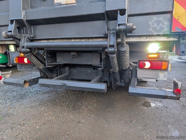 Skåpbil Volvo FL-280 4x2 16Tons EURO5 Portaltüren