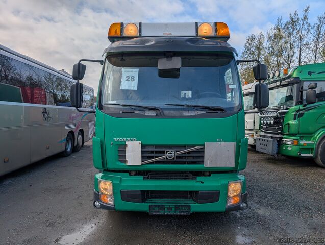 Skåpbil Volvo FL-280 4x2 16Tons EURO5 Portaltüren