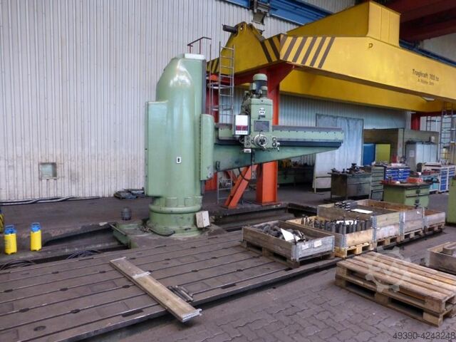 Radiaalboormachine met platenveld, boorwerk, portaalsboormachine, armsboormachine WEBO HRH 100 / 3000