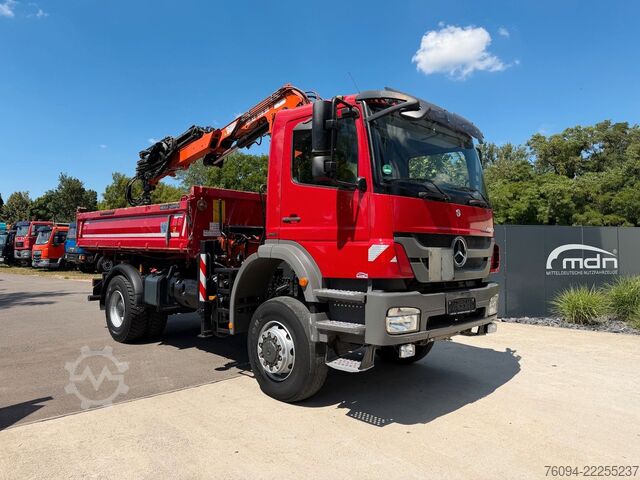 Jeřáb na nákladním automobilu MERCEDES-BENZ Axor 1833 4x4 Kipper Kran 17m FUNK AHK