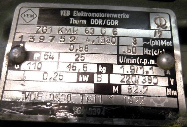 Geared motor 0.25 kW 25 rpm VEM ZG1 KMR63G6