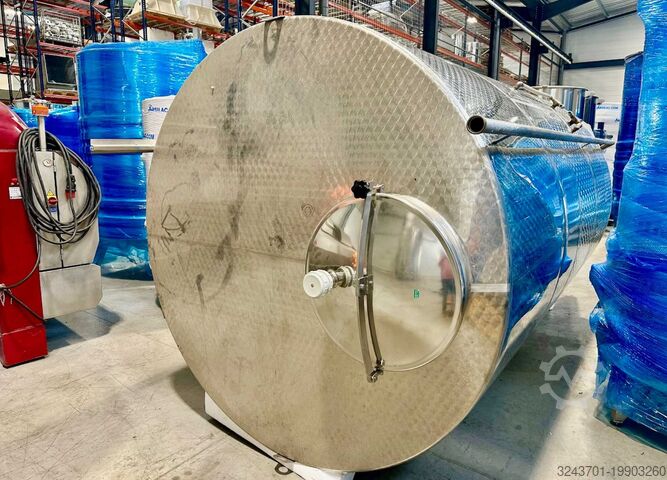 Tanque de aço inoxidável - 11600 L SKRLJ