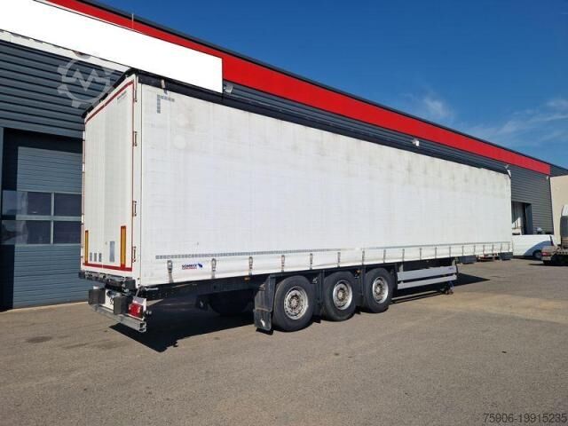 Yarı römork Schmitz Cargobull TAUTLINER
