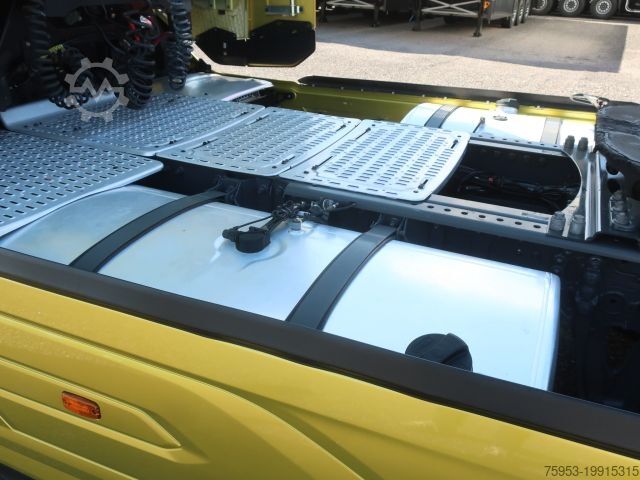 Standard SZM DAF XG 530 LED Nebenantrieb vorbereitet Alufelgen