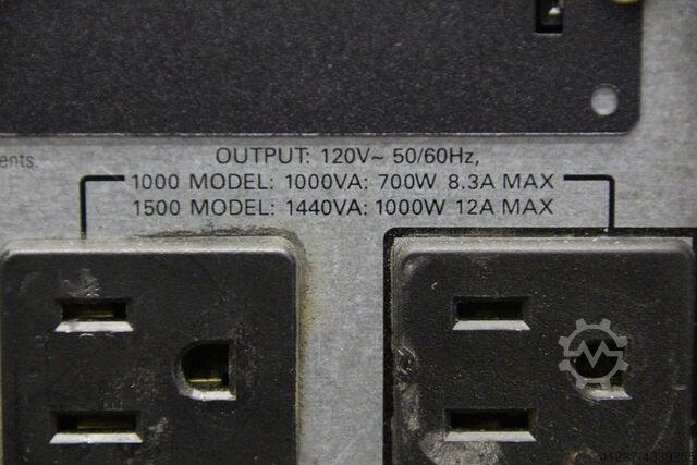 Tápegység APC Smart-UPS 1000