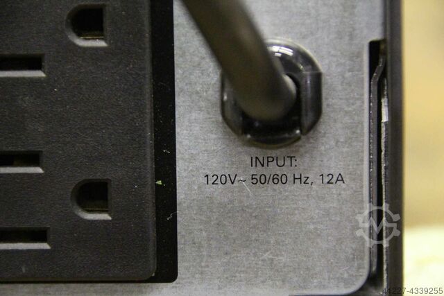 Tápegység APC Smart-UPS 1000