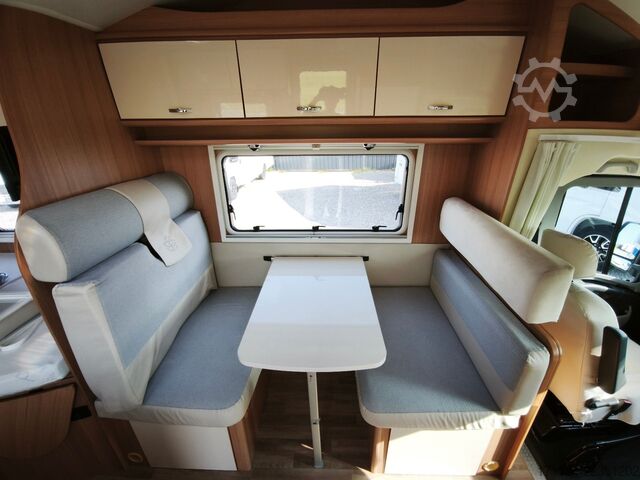 Camper semintegrato AHORN Camp 660P