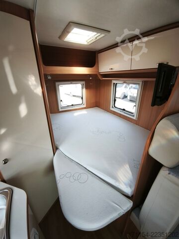 Camper semintegrato AHORN Camp 660P