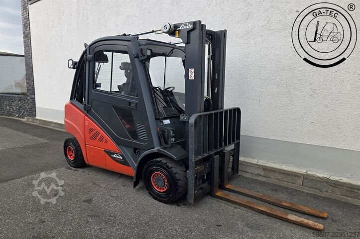 Diesel gaffeltrucks Linde H25D-02