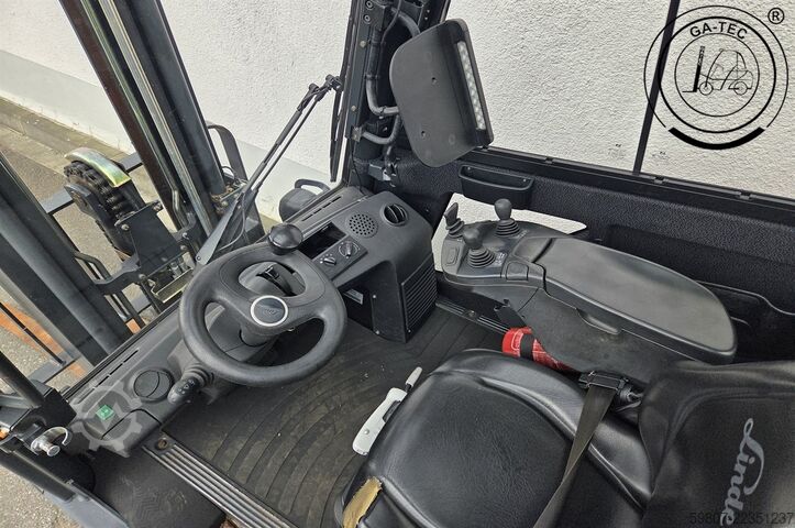 Diesel gaffeltrucks Linde H25D-02