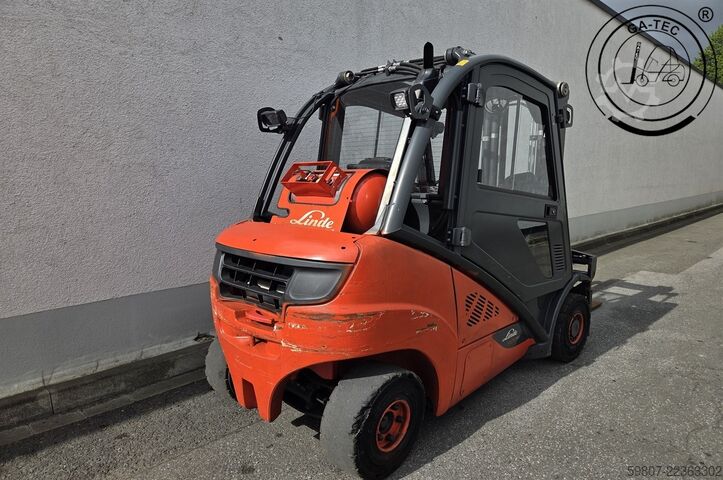 LPG-vorkheftruck Linde H25T-02