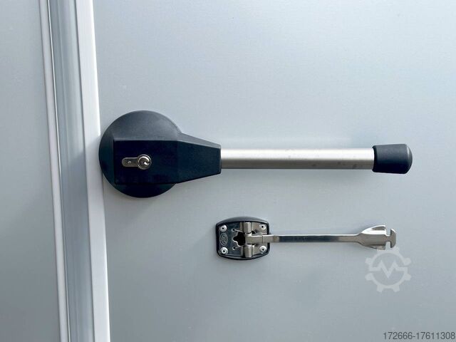 Kühlkoffer Unsinn UKT 6C 3617-26-14 360X170X190CM 2600KG