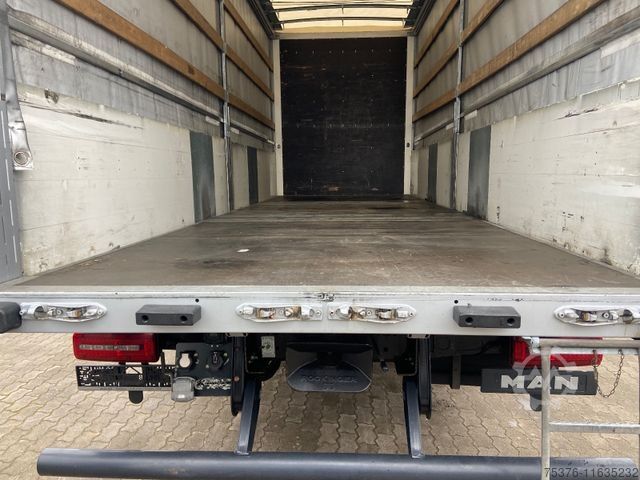 Camión plataforma con toldo MAN TGX 18.430 Edscha Intarder AHK Klima