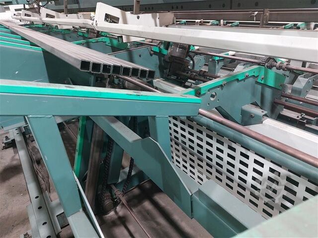 Máquina de corte por láser de tubos BLM Adige LT8