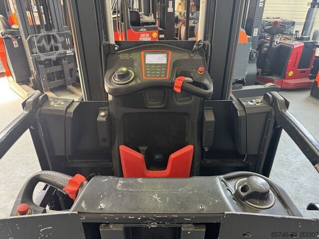 V 10 / * DUPLA kormányzás !! LINDE V 10 /  * DOUBLE steering !!