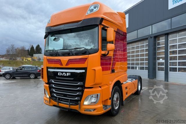 Standard tractor unit DAF XF510 4x2 ADR