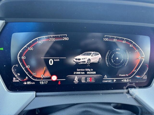 Kombivan BMW 118d ADVANTAGE + AUTOMATIK + SCHECKHEFT + HU LED