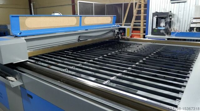 CNC CO2 laser cutting/engraving machine Wattsan 2030 Flat Bed