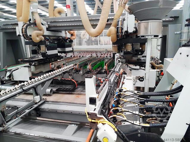 AUTOMATIC LINE of DRILLING and INSERTING BIESSE + RBO (BIESSE Group) FTT 800 (2) + Advantage (2)