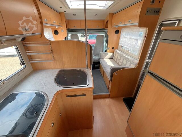 Poluintegrisani kamper CRISTALL H 620 - Festbett - Solar - Klima - Markise