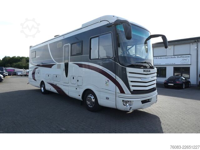 Integriertes Wohnmobil CONCORDE Liner Plus 1000G MAN15.290 SmartGarage3 Barversi