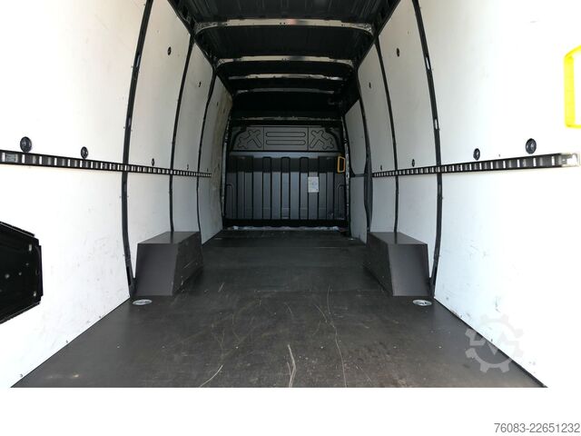 Kastenwagen hoch IVECO Daily 35-210 Maxi Vollausstattung Full Options
