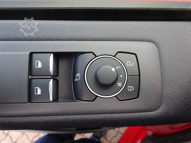 Kleinbus FORD Tourneo Custom L1 Sport PHEV AHK Exklusiv 360Kam