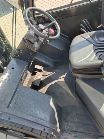 Terränggående gaffeltruckar Manitou MSI 35