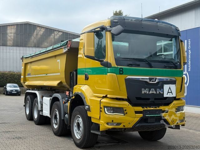 Sklápěcí vůz MAN TGS 32.470 8x4 Muldenkipper Schmitz elekt. Plane