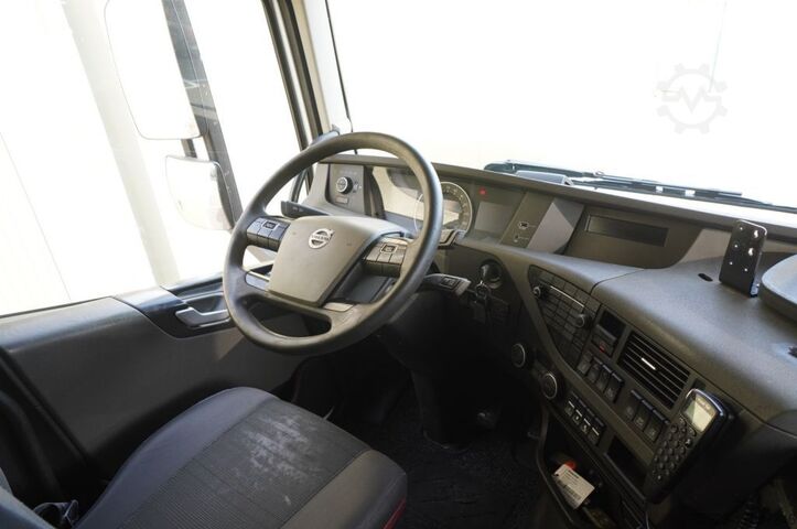 Farlige stoffer Volvo FH 420 6X2 ADR EURO 6
