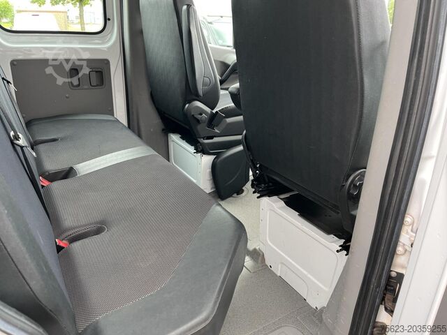 Gardinsidad skåpbil Mercedes-Benz Sprinter 316 CDI Doka 4x4 Pri/Pla Klima Standh. AHK