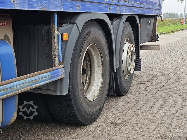 Kuffert MAN 26.390 TGA 6X2 TAILLIFT