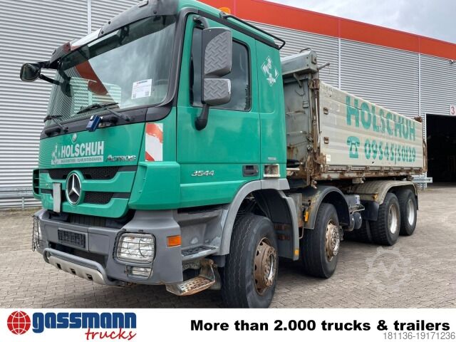 Billenő teherautó Mercedes-Benz Actros MP III 3544/8x4/4, 3 Pedale