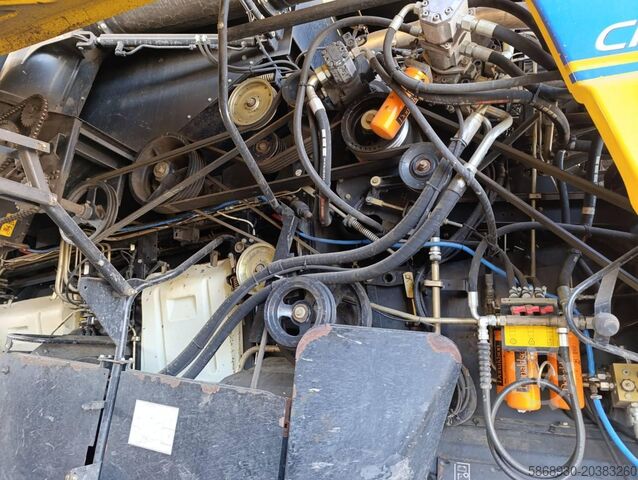 Kombájn New Holland CR 9080 Evolution