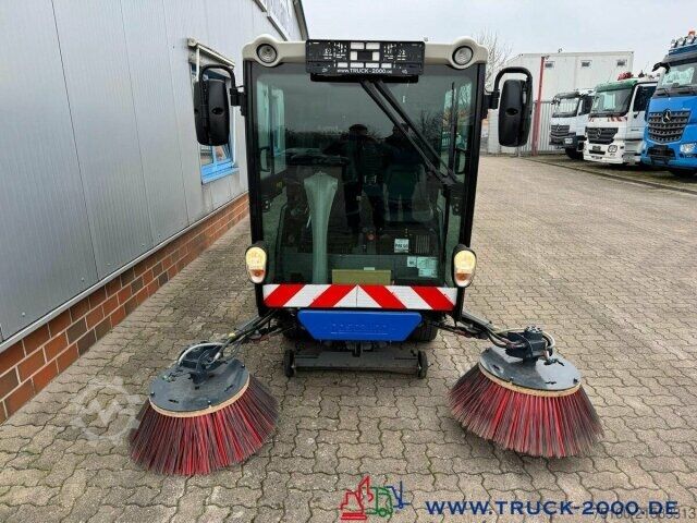 Barredora de calzadas Boschung Boschung S2 URBAN Sweeper - EURO 6 - Klima