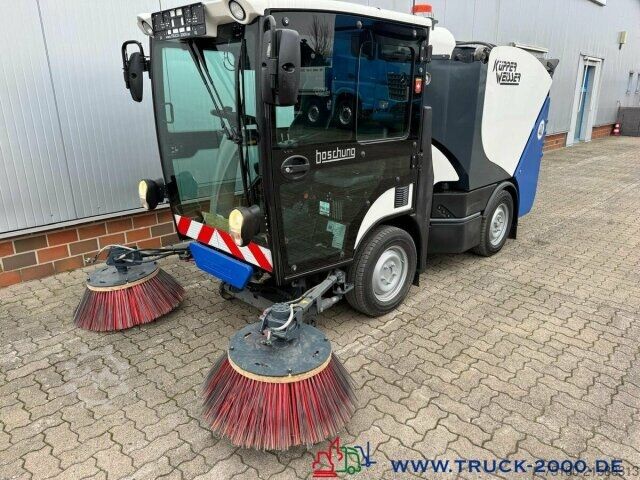 Barredora de calzadas Boschung Boschung S2 URBAN Sweeper - EURO 6 - Klima