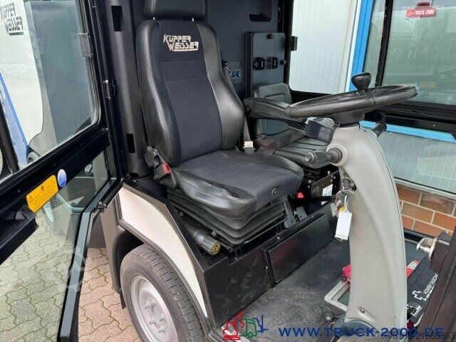 Barredora de calzadas Boschung Boschung S2 URBAN Sweeper - EURO 6 - Klima