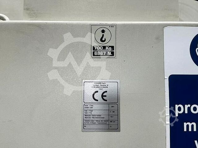 Pásová pila Centauro R 800, rok výroby 2004 Centauro R 800