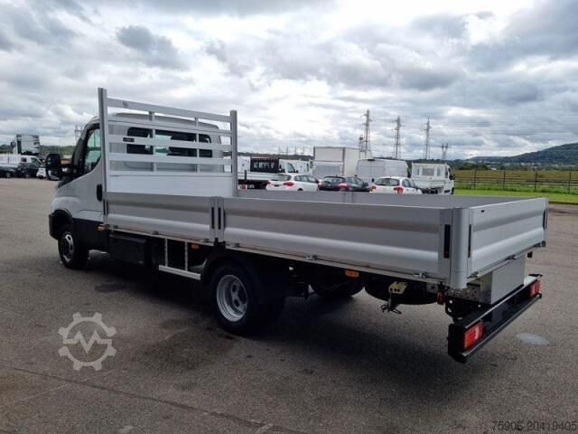 Pick-up van Iveco DAILY 35-180 PLATEAU 4.40m