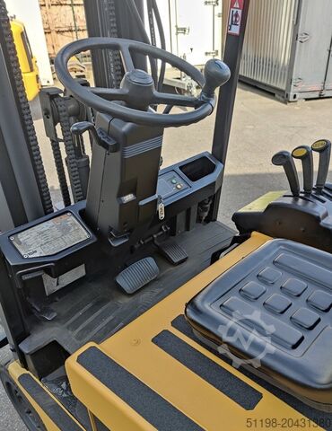 Elektro viljuškar sa 3 točka Yale Elektro-Gabelstapler ERP 18 ATF