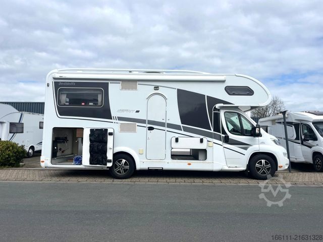 Semi-integrated camper DETHLEFFS Alpa 6820-2 - Festbett -  - Solar -