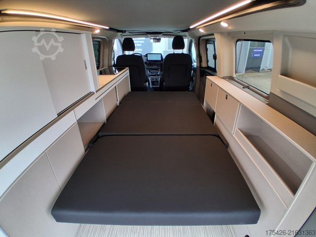 Campervan BÜRSTNER B66 UV 532 Copa *COPA + Anhängerkupplung*