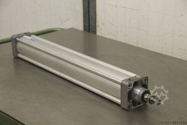 Cilindros pneumáticos Festo DNU-80-570-PPV-A