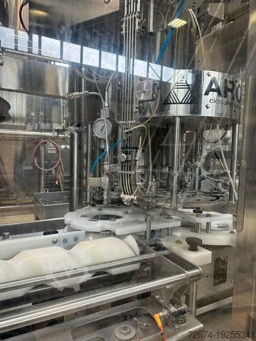 Machine voor drankenproductie Bottling CFT SYNCROBLOC Bottling Filling Monoblock Beer