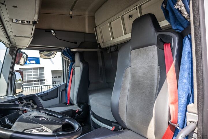 Standaard-SZM RENAULT T440