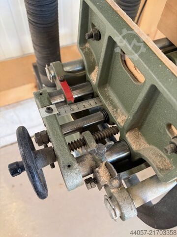 Zapfenfräsmaschine Makita 5500S