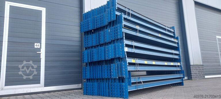 High-bay warehouse Pallet rack traverse SSI Schäfer P350 / INP: 80 x 42 mm / lichte Weite: 2.700 mm