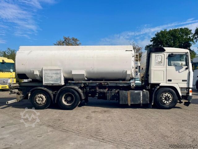 Tankowiec Volvo F 12 15000 L 3 COMPARTMENTS, HANDGESCHAKELD, ADR